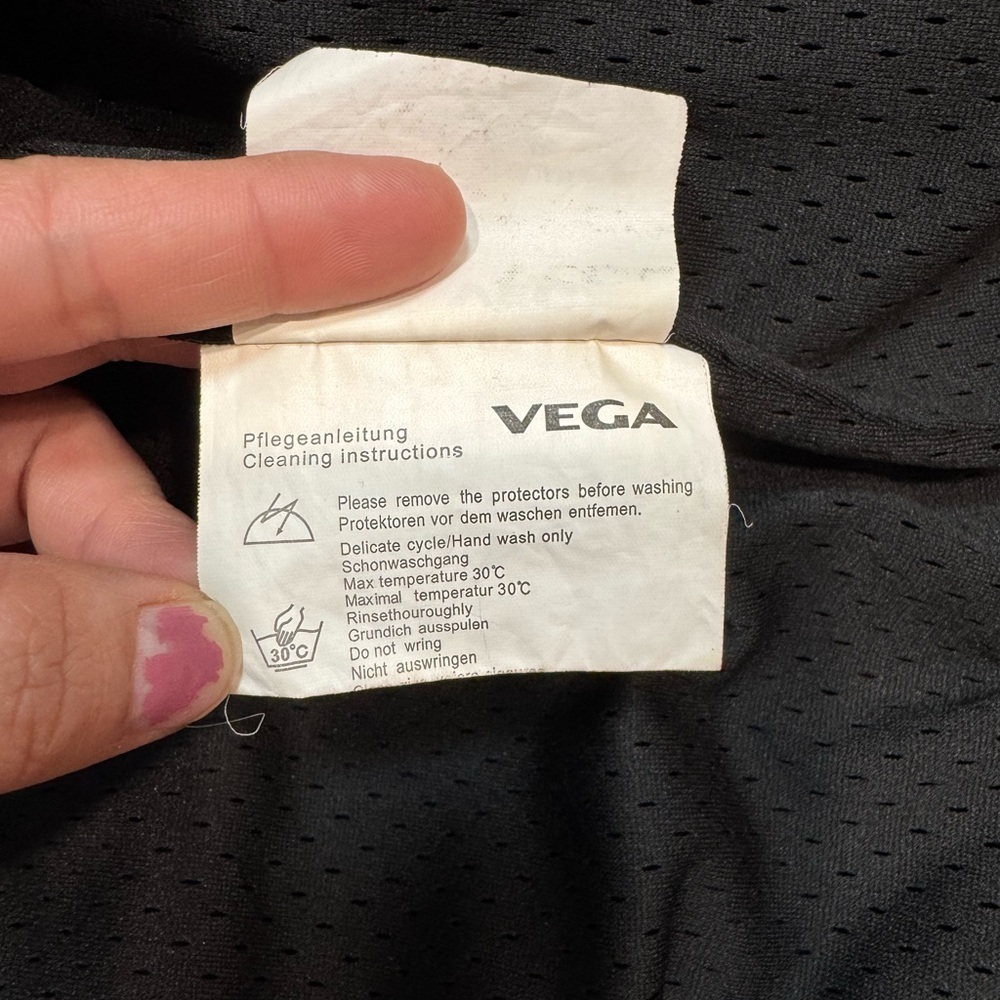 Vega Technical Advantage Moto JacketXL CE Protectors EN1621-2 Black - Picture 6 of 12